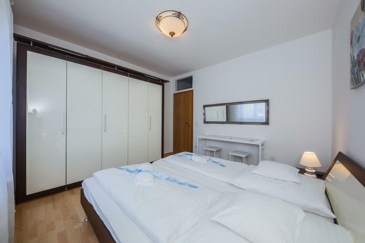 Apartman Lucija Kaštela Esterno foto