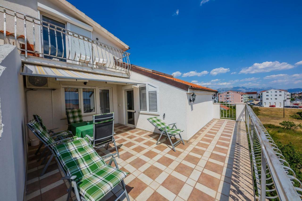 Apartman Lucija Kaštela Esterno foto