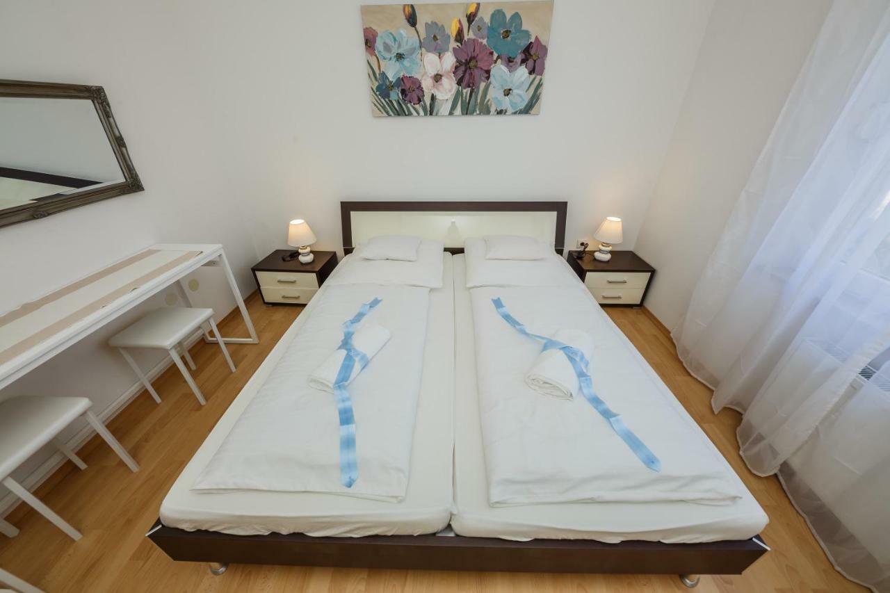 Apartman Lucija Kaštela Esterno foto