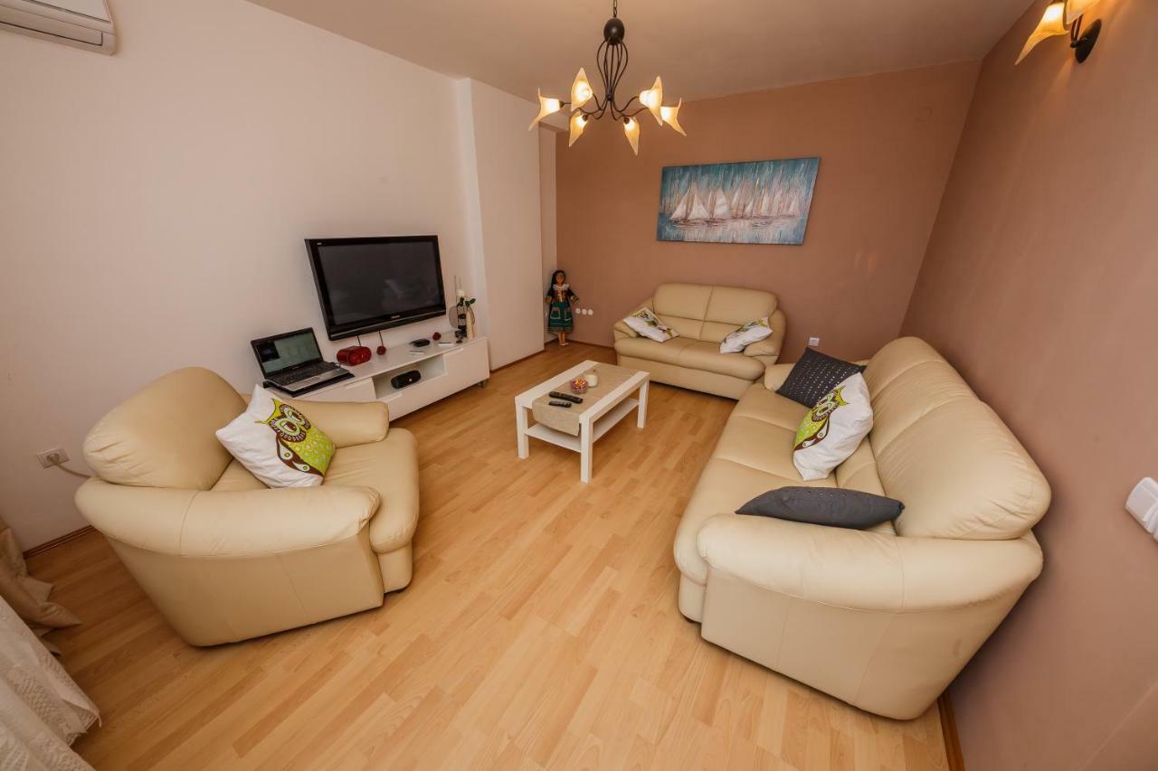 Apartman Lucija Kaštela Esterno foto