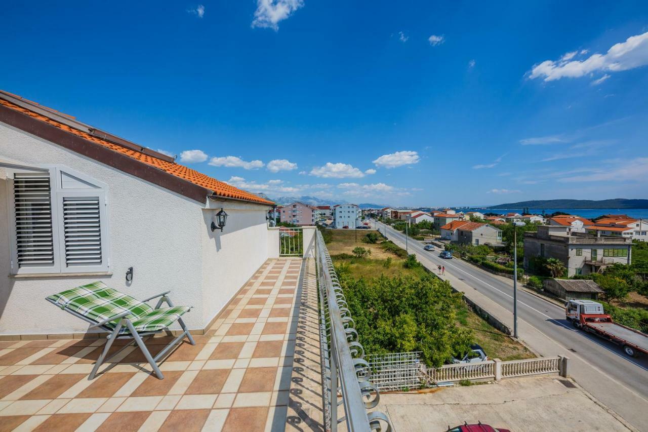 Apartman Lucija Kaštela Esterno foto